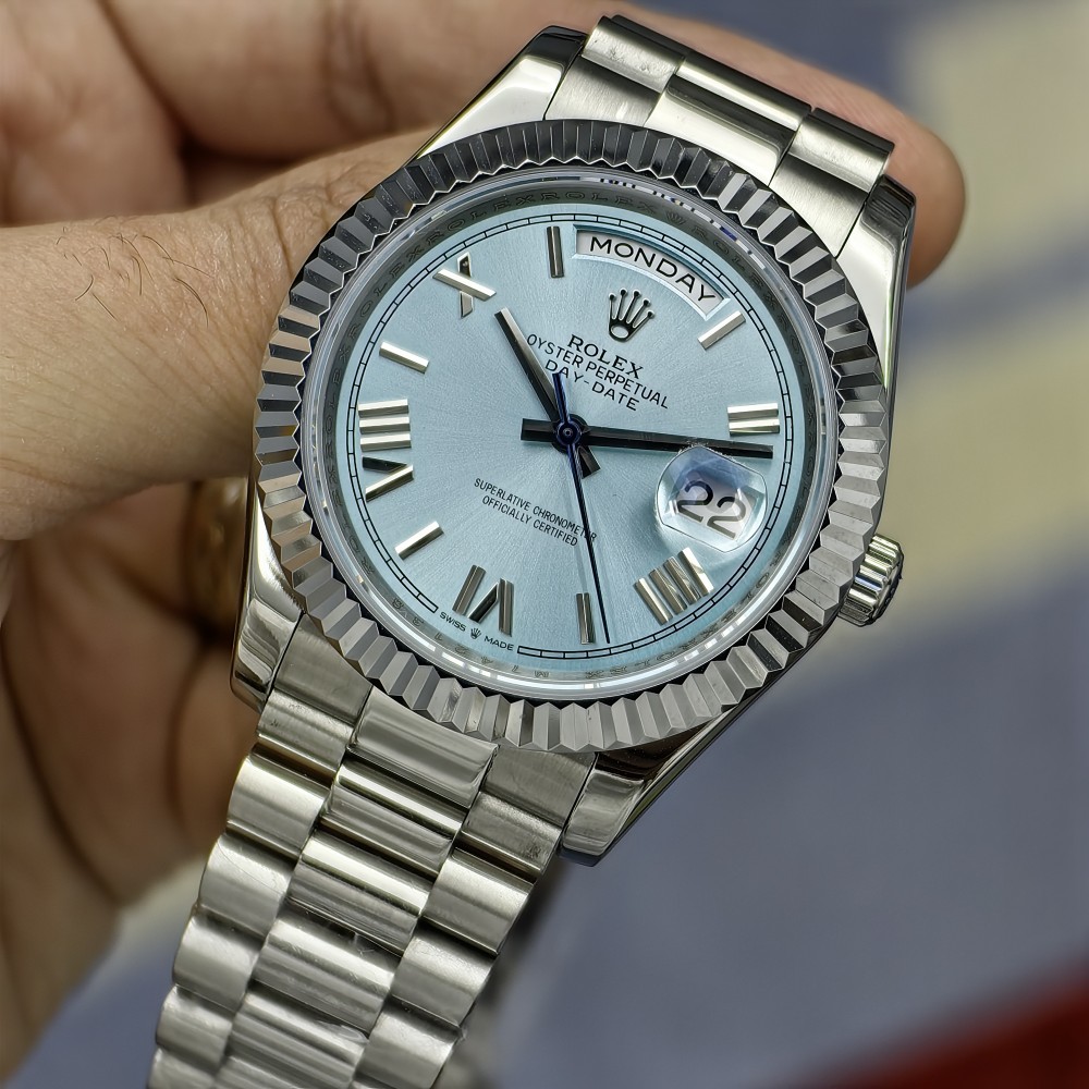 Rolex Day-Date 36 President Blue Roman Dial