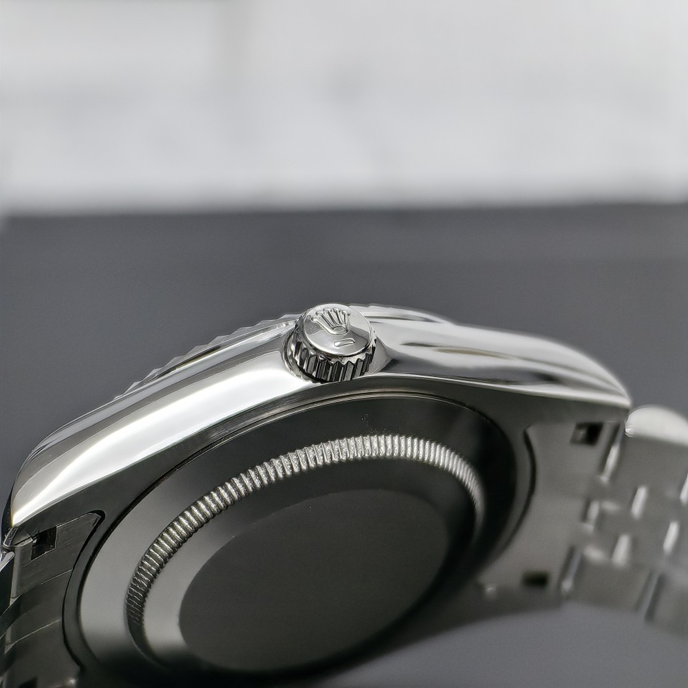 Rolex Day-Date 36 President Blue Roman Dial