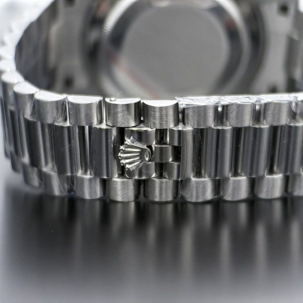 Rolex Day-Date 36 President Blue Roman Dial