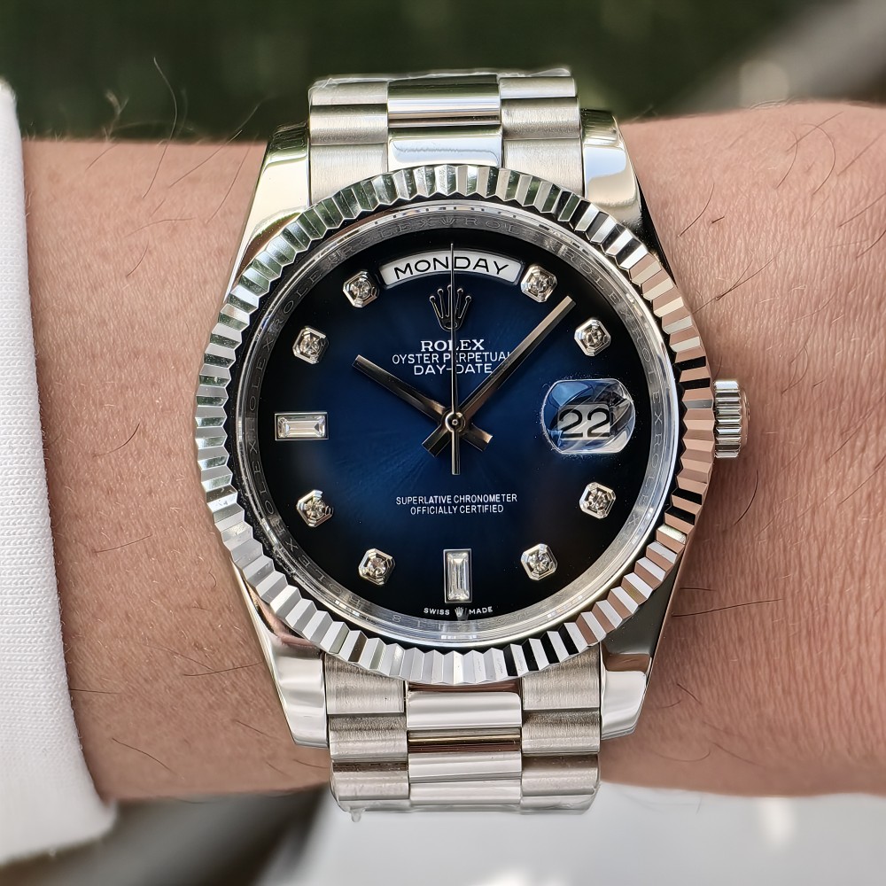 Rolex Day Date President Diamond Blue Black Dial