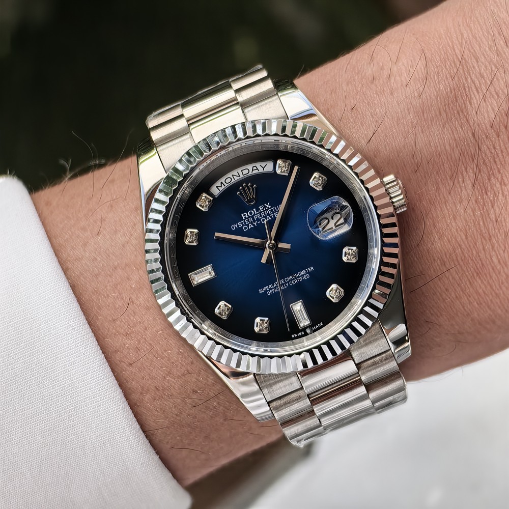 Rolex Day Date President Diamond Blue Black Dial